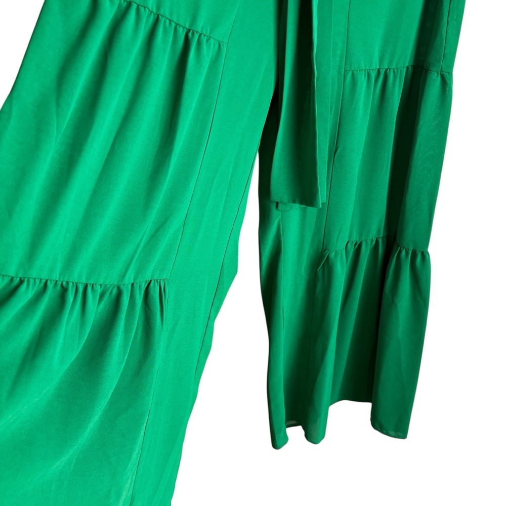 SHEIN Bae Vibrant Green Ruffled Wide Leg Pants Size 0X NWOT 10 0496 - Picture 3 of 7
